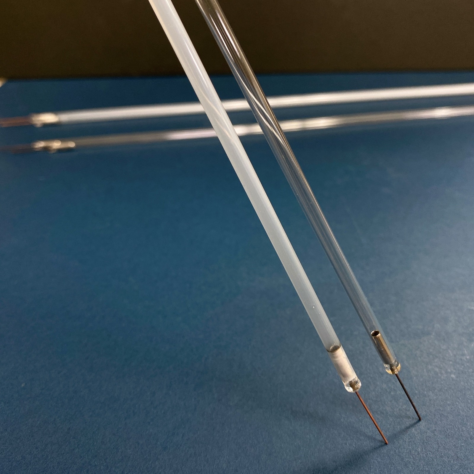 "冷陰極殺菌ランプ直管"